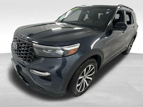 Used 2023 Ford Explorer ST-Line w/ Class IV Trailer Tow Package image 7