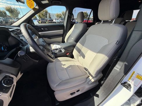 Used 2018 Ford Explorer 4WD w/ Class II Trailer Tow Package image 14