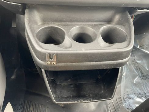 Used 2013 Chevrolet Express 3500 RWD image 13