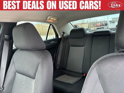 Used 2021 Chrysler 300 Touring w/ Sport Appearance Package RWD image 40