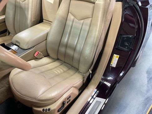 Used 2009 Cadillac XLR image 22