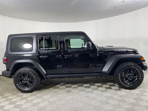 Used 2023 Jeep Wrangler Unlimited Sport AWD/4WD image 3