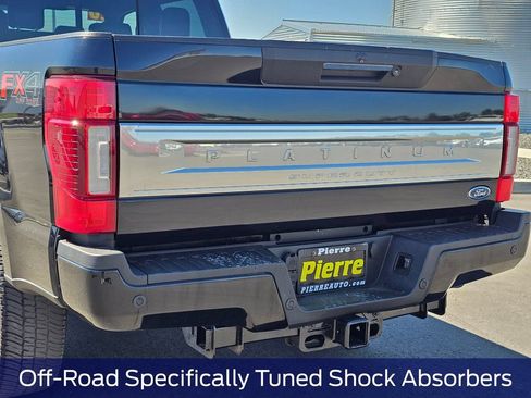 Used 2020 Ford F350 Platinum w/ FX4 Off-Road Package AWD/4WD image 8