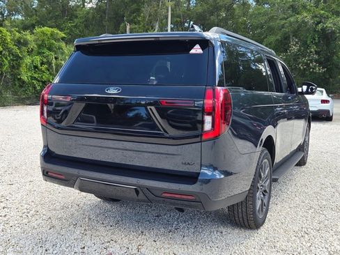 New 2026 Ford Expedition Max Platinum w/ Stealth Appearance Package AWD/4WD image 2