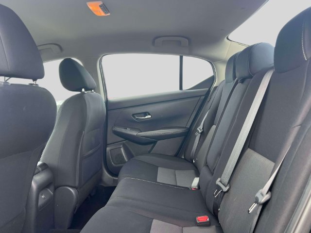 Used 2021 Nissan Sentra SV FWD image 12