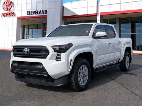 New 2026 Toyota Tacoma SR5 image 4