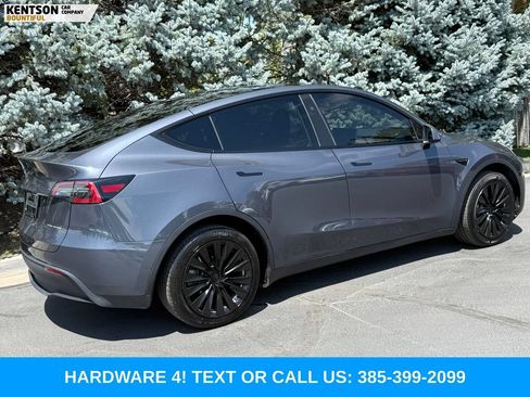 Used 2023 Tesla Model Y Long Range AWD/4WD image 9