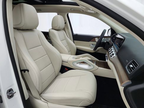 Certified 2022 Mercedes-Benz GLS 450 4MATIC image 24