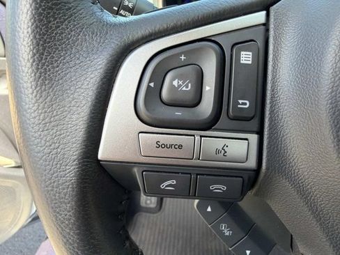 Used 2017 Subaru Legacy 2.5i Limited AWD/4WD image 26