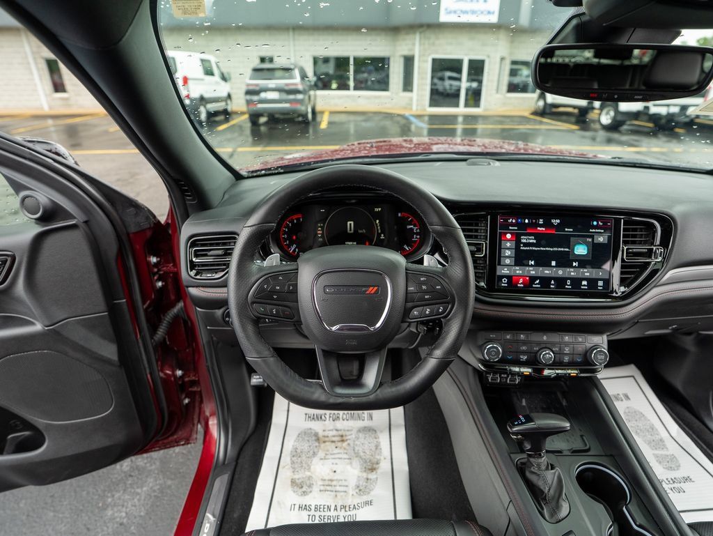 Used 2025 Dodge Durango R/T AWD/4WD image 23