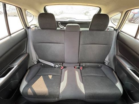 Used 2016 Subaru Crosstrek 2.0i Premium AWD/4WD image 15