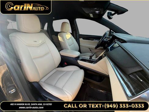 Used 2019 Cadillac XT5 FWD image 13