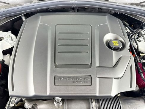 Used 2025 Jaguar F-PACE R-Dynamic S image 26