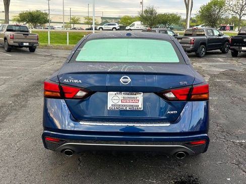 Used 2021 Nissan Altima 2.5 SR w/ SR Premium Package AWD/4WD image 5