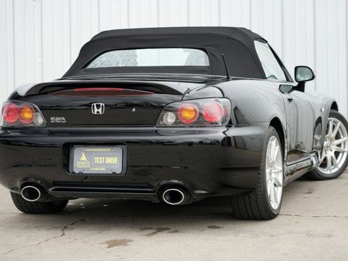 Used 2005 Honda S2000 image 4