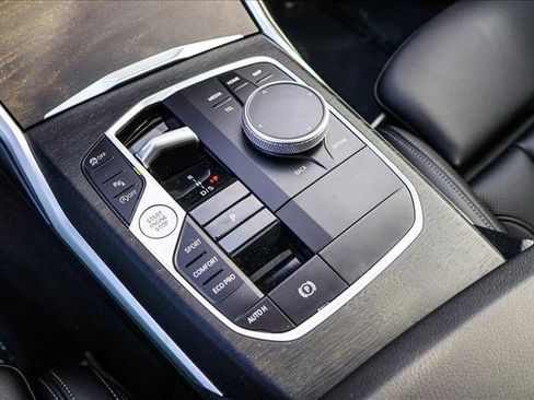 Used 2024 BMW 330i xDrive Sedan image 21