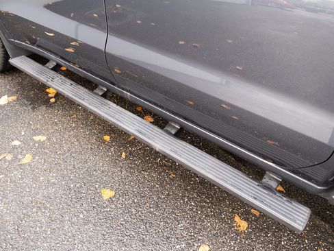 Used 2020 Chevrolet Silverado 1500 RST w/ All-Star Edition image 32