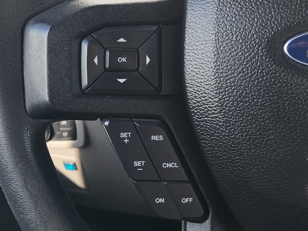 Used 2016 Ford F150 XLT AWD/4WD image 26