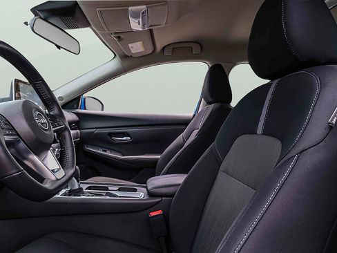 Used 2024 Nissan Sentra SV w/ All-Weather Package FWD image 9