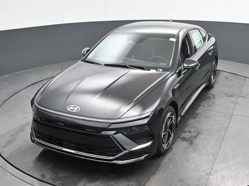 New 2026 Hyundai Sonata SEL FWD image 16