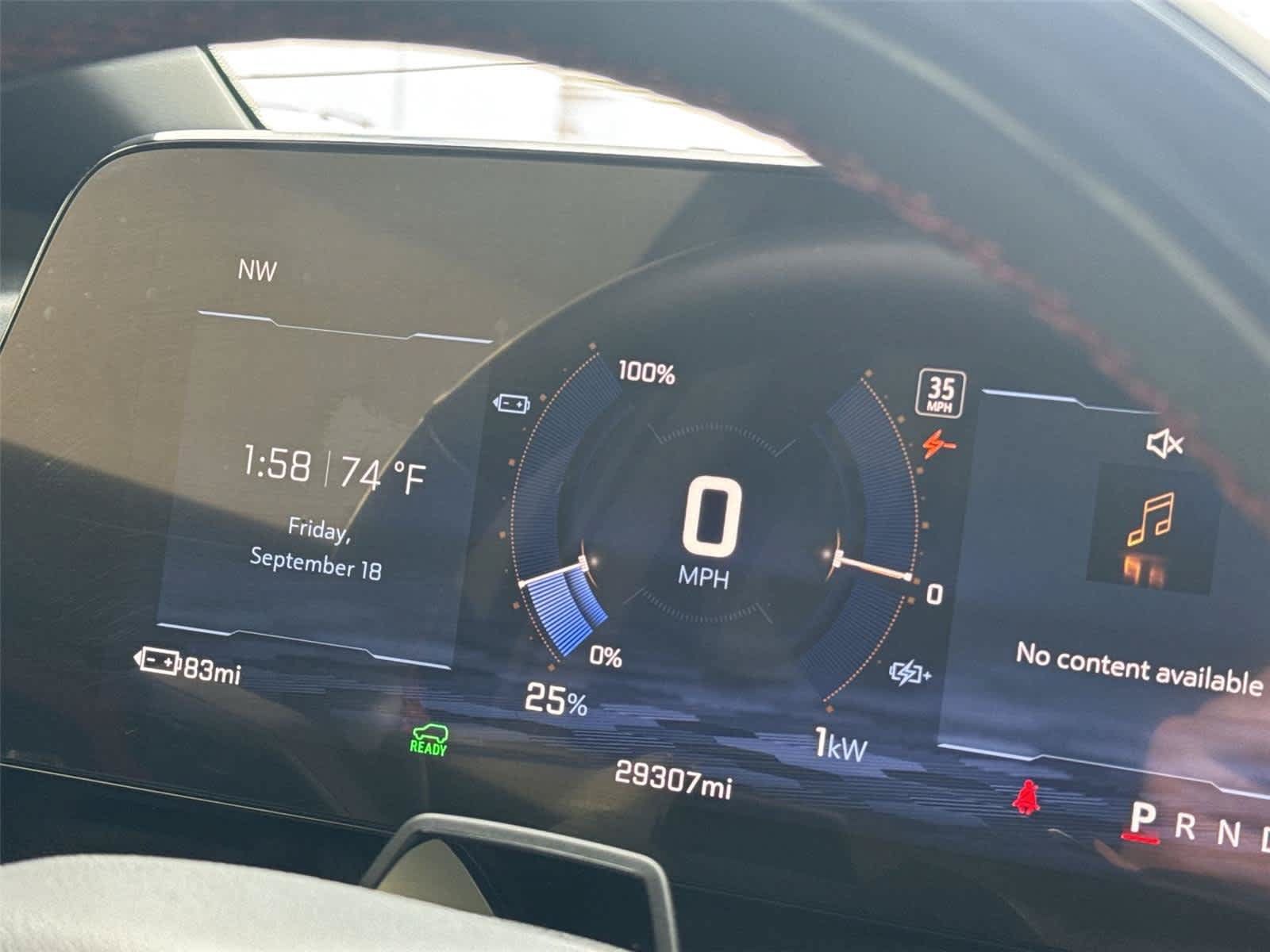 Used 2024 Chevrolet Equinox EV RS FWD image 30