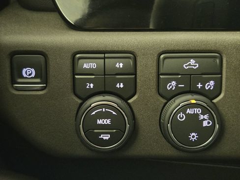 New 2026 Chevrolet Silverado 1500 LT AWD/4WD image 23
