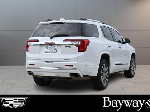 Used 2023 GMC Acadia Denali AWD/4WD image 6