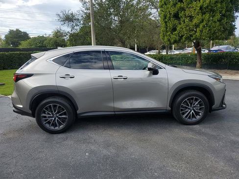Used 2024 Lexus NX 350 Premium image 6