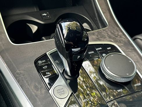 Certified 2022 BMW X5 xDrive40i w/ Parking Assistance Package image 27