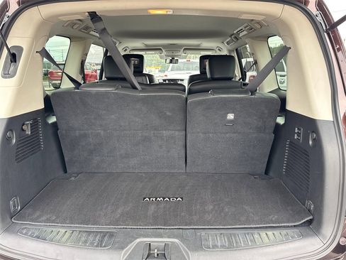 Used 2020 Nissan Armada Platinum w/ Interior Lighting Package image 19