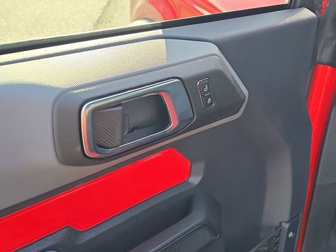 Used 2023 Ford Bronco Big Bend image 11