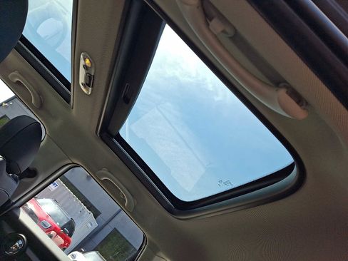 Certified 2024 MINI Cooper S FWD image 11