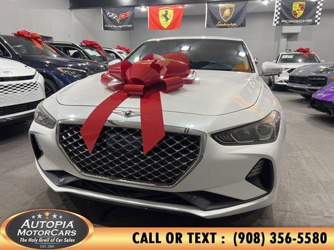 Used 2020 Genesis G70 2.0T image 1