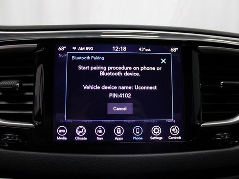 Used 2020 Chrysler Pacifica Touring-L Plus w/ S Appearance Package image 36