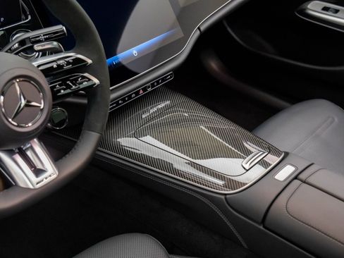 New 2026 Mercedes-Benz E 53 AMG e 4MATIC Sedan image 12