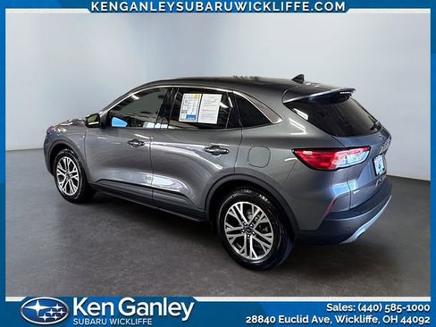 Used 2022 Ford Escape SEL w/ Technology Package image 3