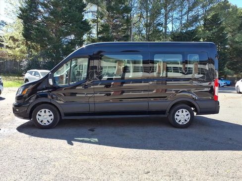 Used 2023 Ford Transit 350 XLT image 25