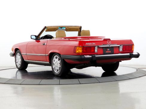 Used 1989 Mercedes-Benz 560 SL image 19