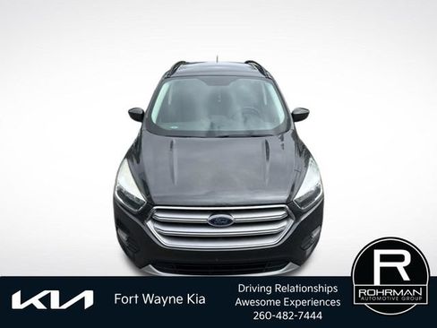 Used 2018 Ford Escape SE w/ SE Sync 3 Package AWD/4WD image 9