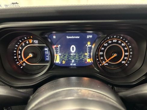 New 2026 Jeep Gladiator Rubicon AWD/4WD image 18