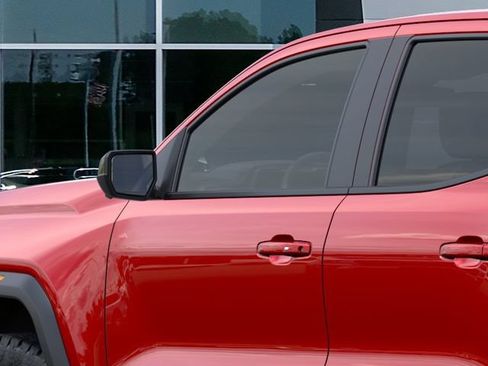 New 2026 GMC Canyon AT4 w/ Nightfall Edition AWD/4WD image 12