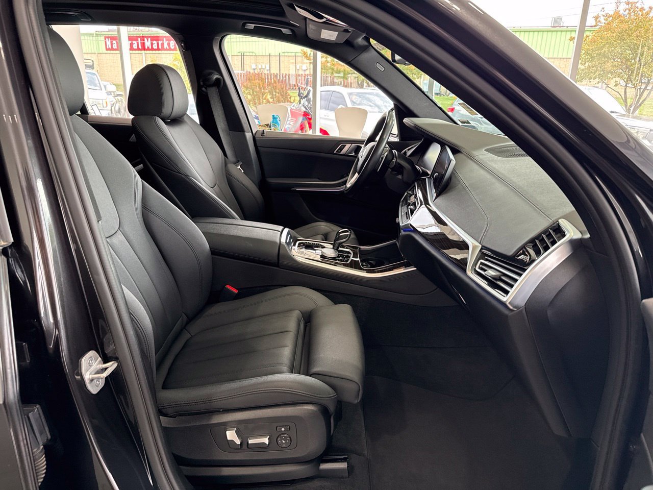 Used 2020 BMW X5 xDrive40i w/ Convenience Package AWD/4WD image 48