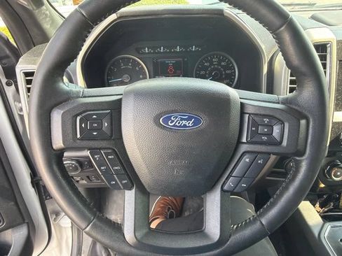 Used 2019 Ford F150 XLT w/ Equipment Group 302A Luxury AWD/4WD image 8