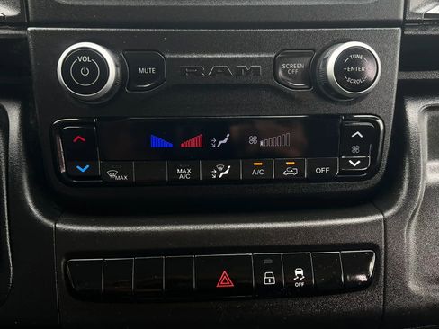 Used 2023 RAM ProMaster 2500 FWD image 20