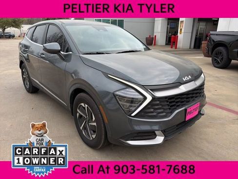 Certified 2025 Kia Sportage LX image 1