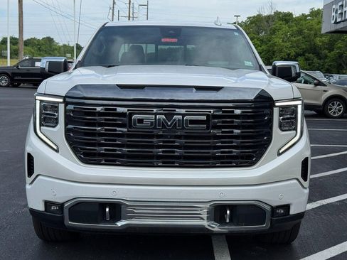 Used 2023 GMC Sierra 1500 Denali Ultimate AWD/4WD image 12