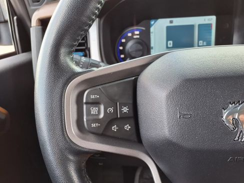 Used 2022 Ford Bronco Outer Banks AWD/4WD image 36