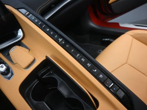 Used 2025 Chevrolet Corvette Stingray Preferred Cpe w/ 2LT RWD image 13