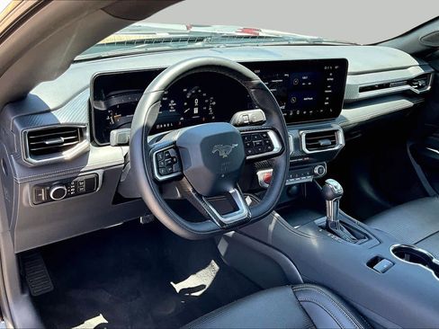 Used 2026 Ford Mustang Premium RWD image 21