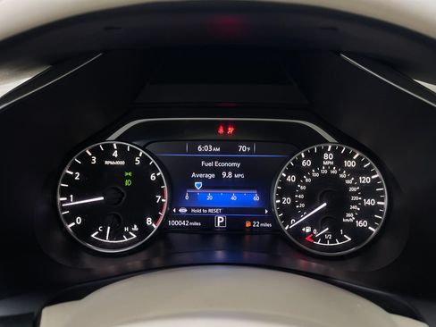Used 2017 Nissan Murano Platinum w/ Platinum Technology Package FWD image 22